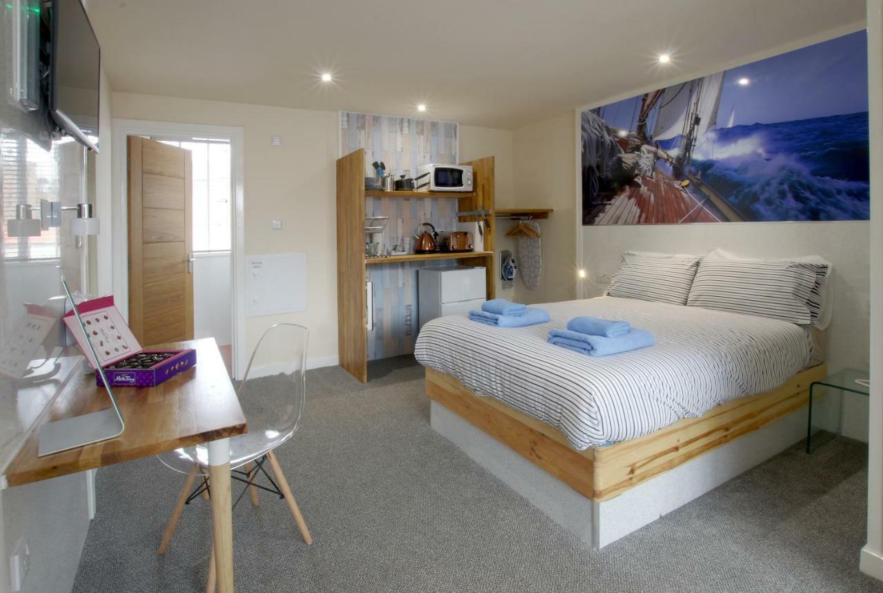 Silver Street Suites Whitby Luaran gambar